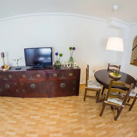 Experience Dream Hills Apartment Torrevieja